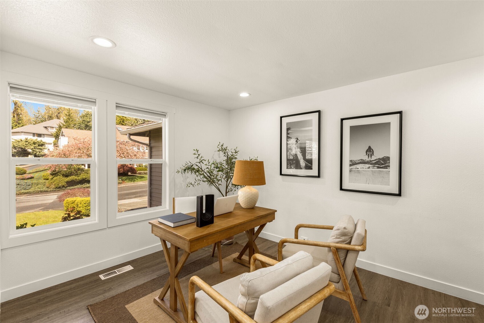 14325 SE 63rd Street , Bellevue, WA 98006