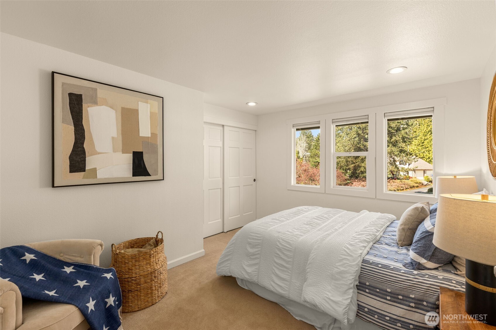 14325 SE 63rd Street , Bellevue, WA 98006