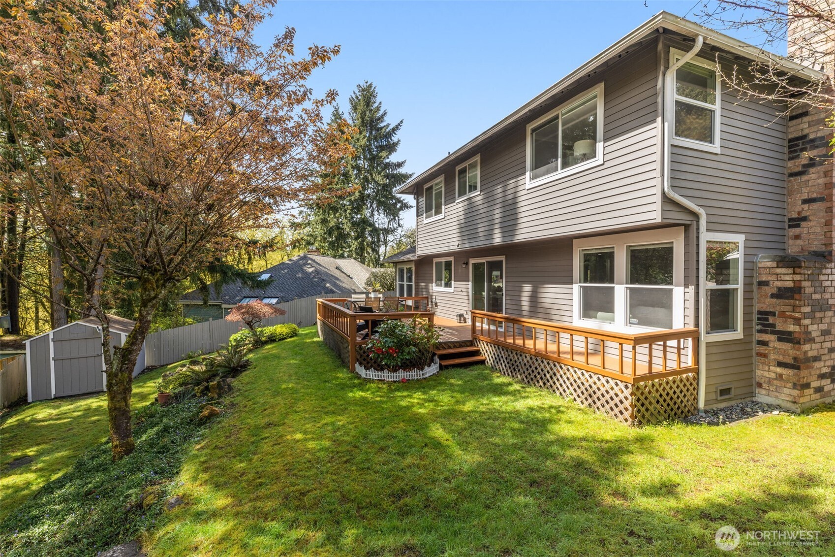 14325 SE 63rd Street , Bellevue, WA 98006
