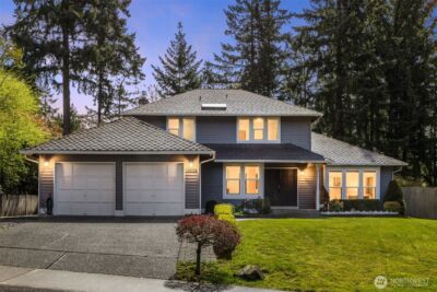 14325 SE 63rd Street , Bellevue, WA 98006 - Photo 2