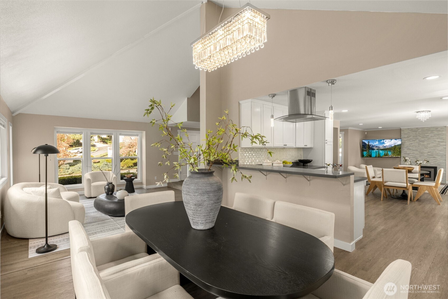 14325 SE 63rd Street , Bellevue, WA 98006