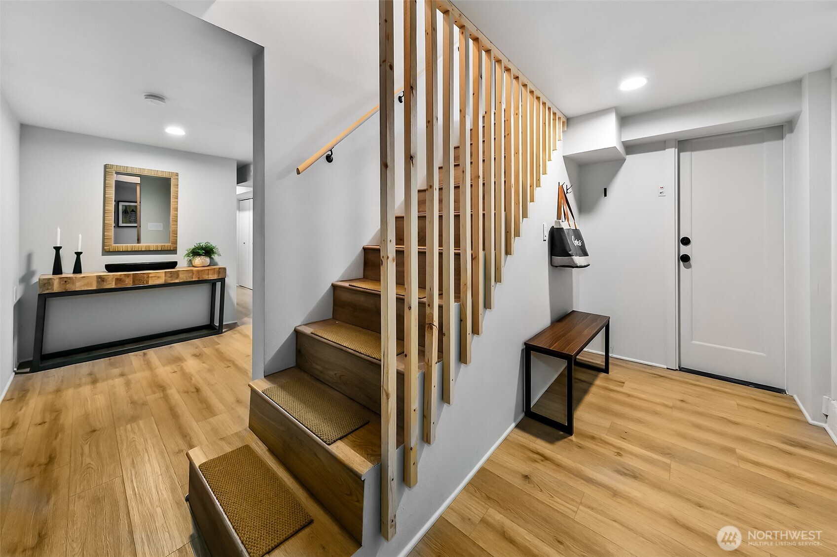 4203 Corliss Avenue N, Seattle, WA 98103