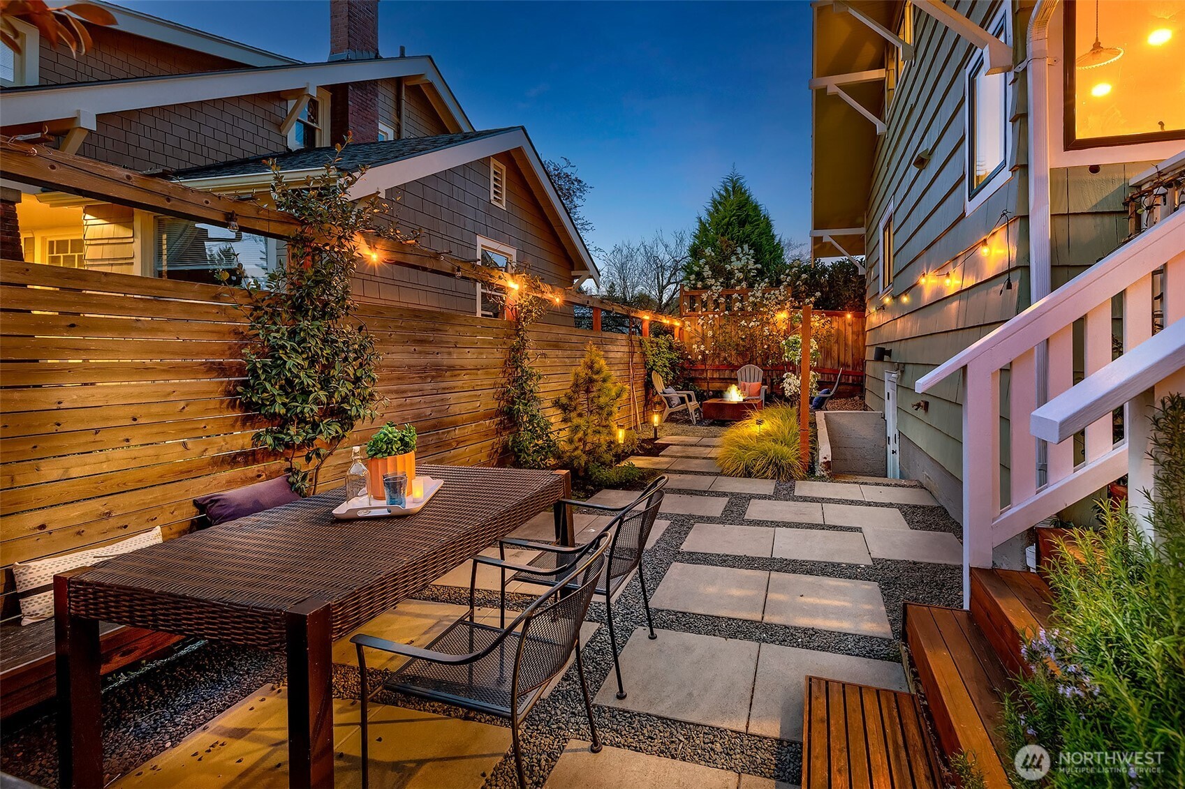 4203 Corliss Avenue N, Seattle, WA 98103