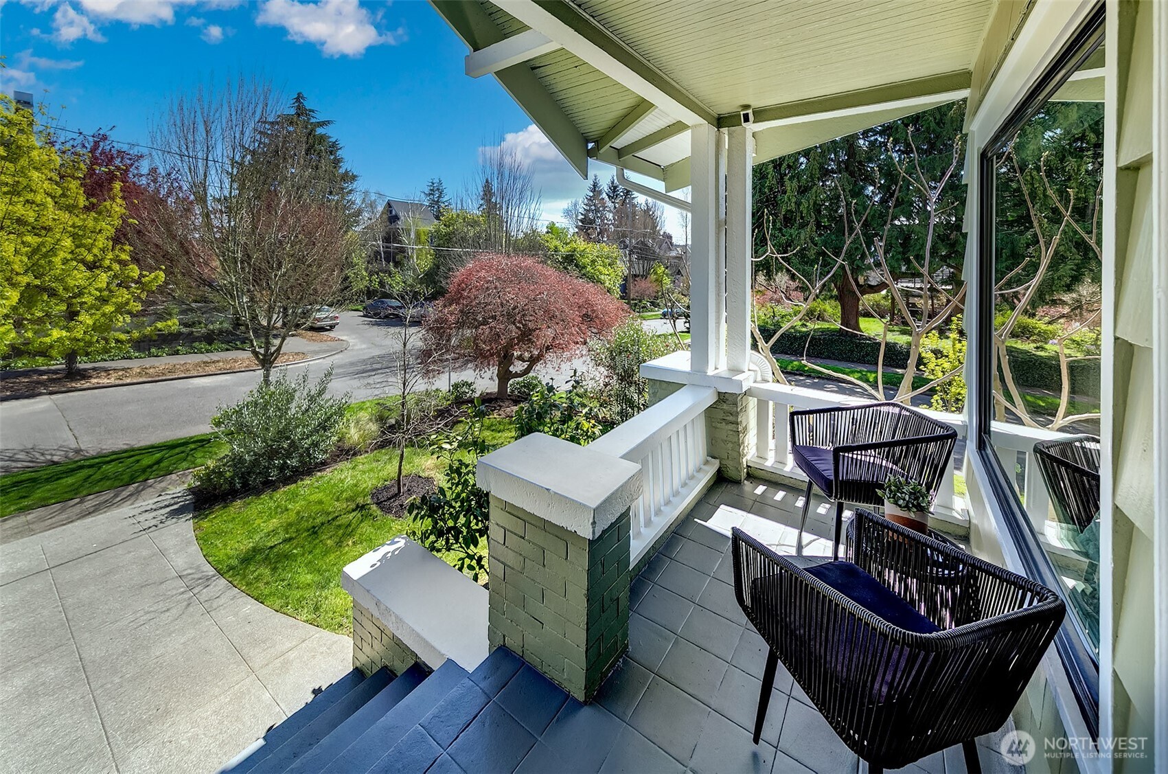 4203 Corliss Avenue N, Seattle, WA 98103