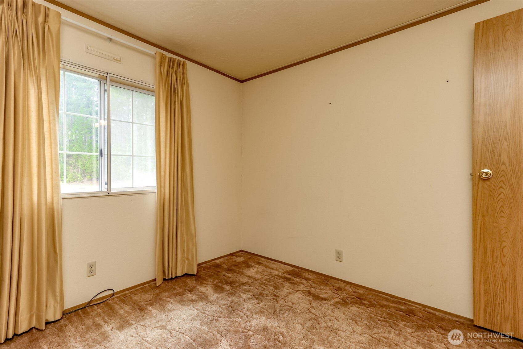 1831 NE Blacksmith Drive , Belfair, WA 98528
