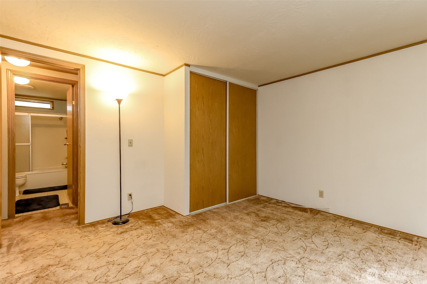 1831 NE Blacksmith Drive , Belfair, WA 98528