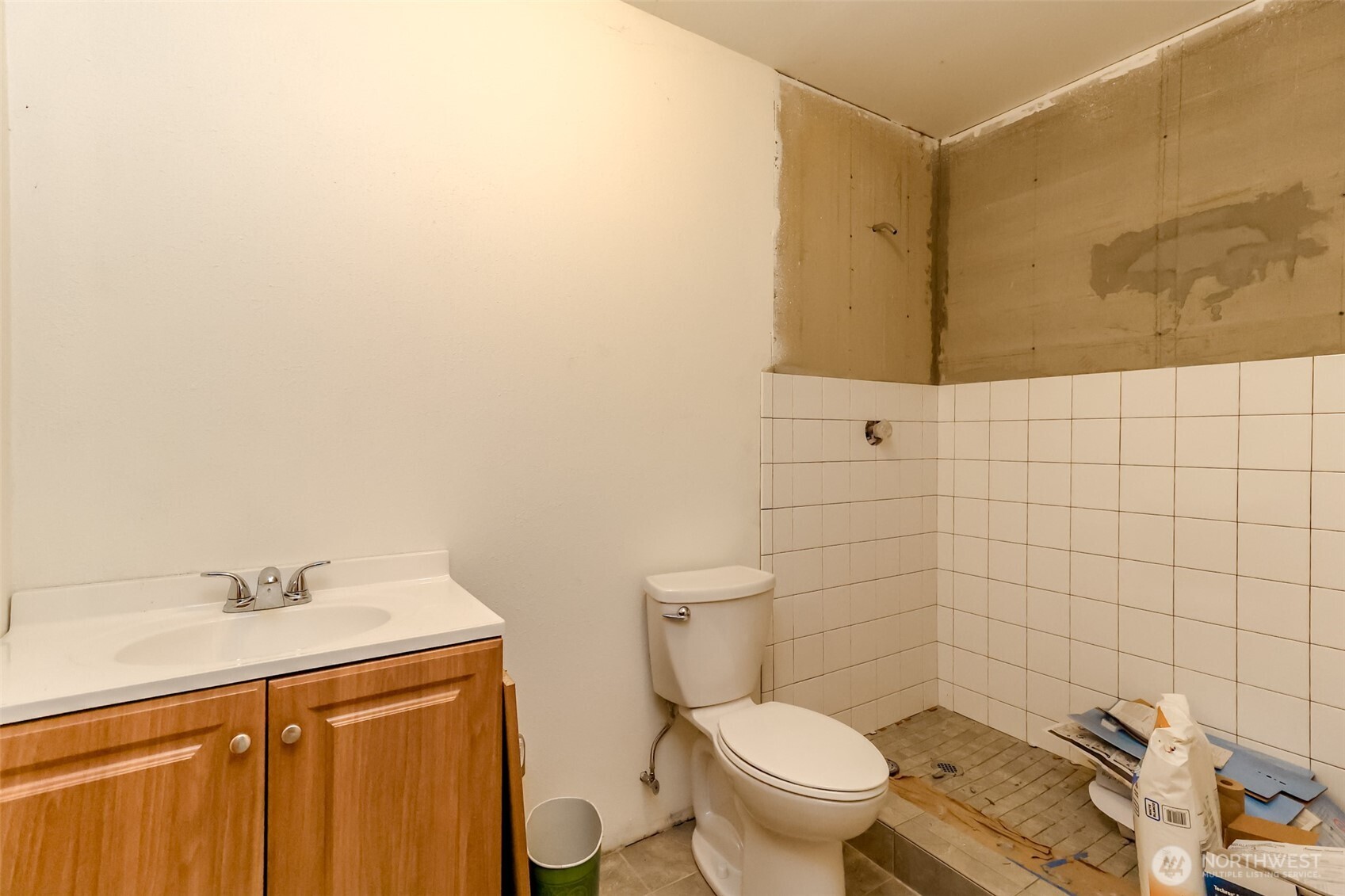 1831 NE Blacksmith Drive , Belfair, WA 98528