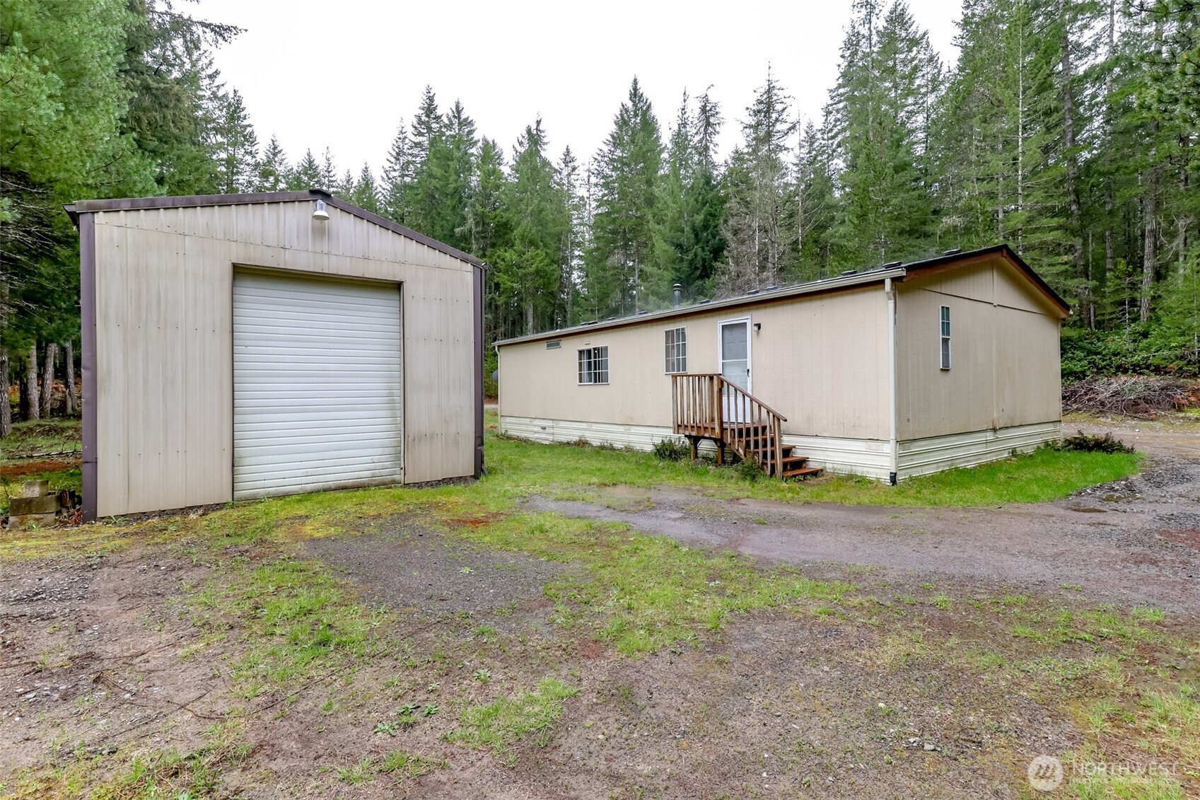 1831 NE Blacksmith Drive , Belfair, WA 98528
