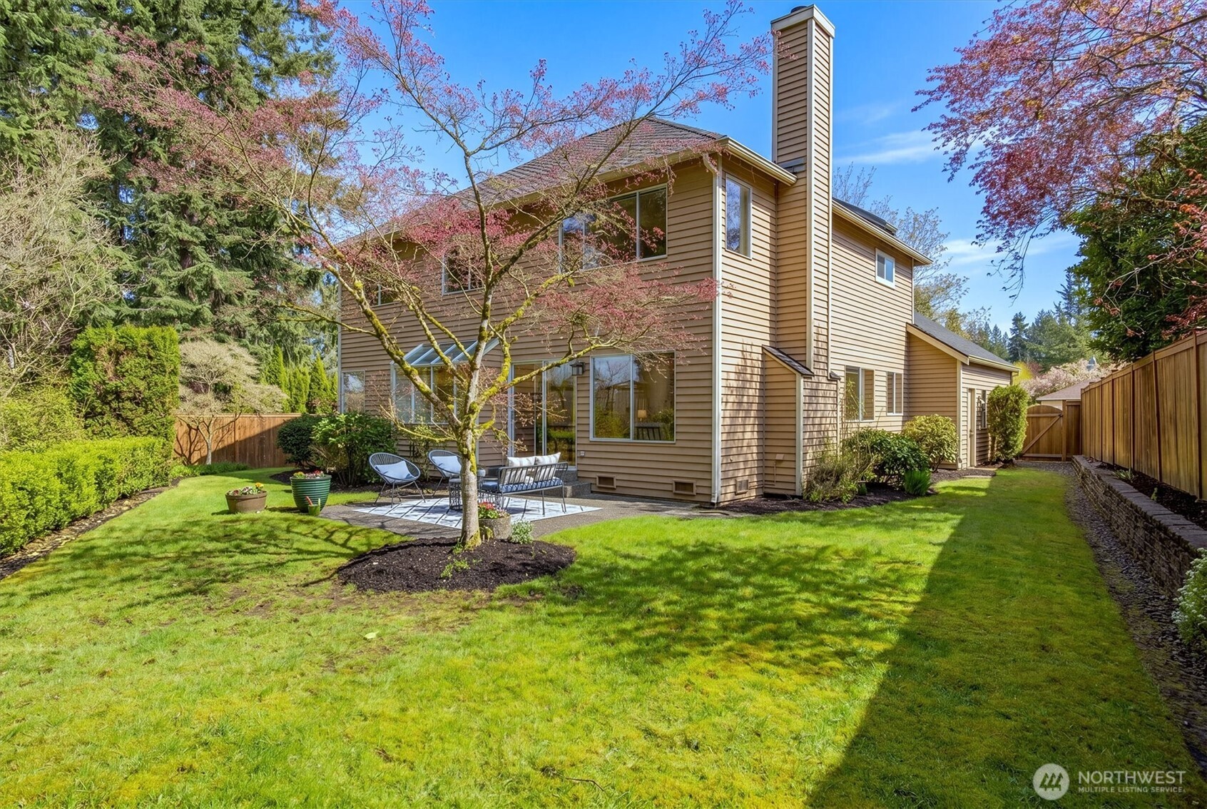 3911 240th Place SE, Sammamish, WA 98029