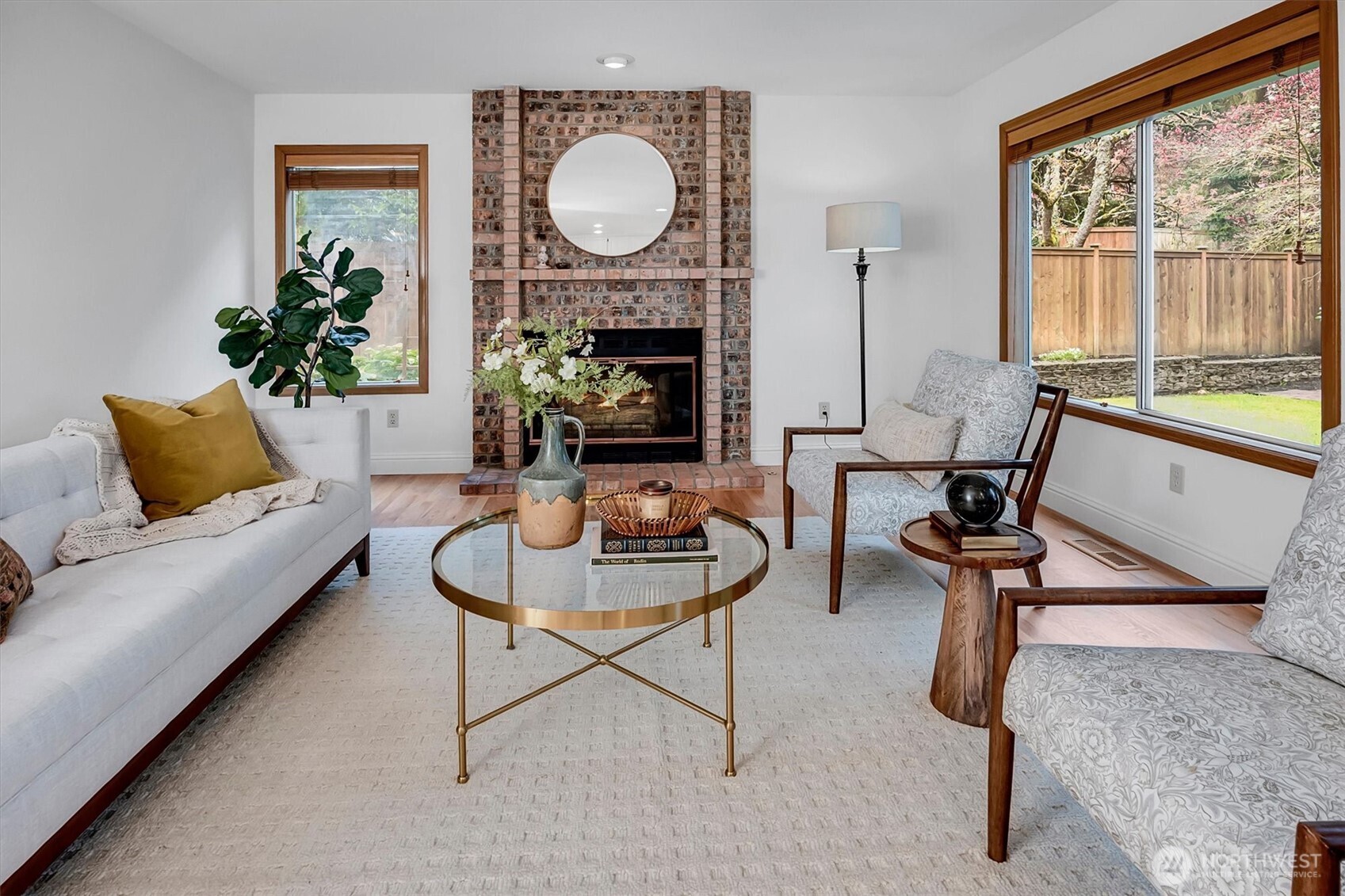 3911 240th Place SE, Sammamish, WA 98029