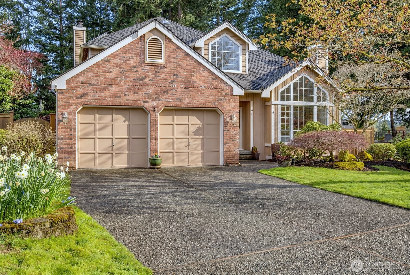 3911 240th Place SE, Sammamish, WA 98029