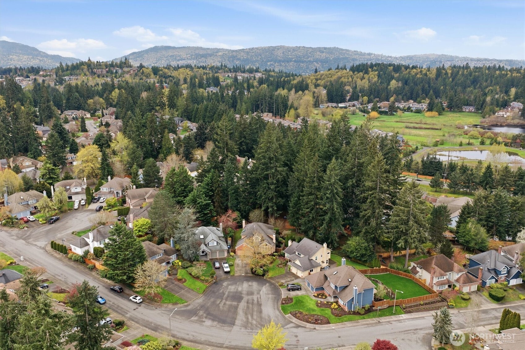 3911 240th Place SE, Sammamish, WA 98029