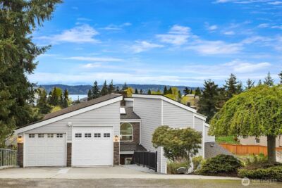 10612 MacArthur Lane , Mukilteo, WA 98275 - Photo 2