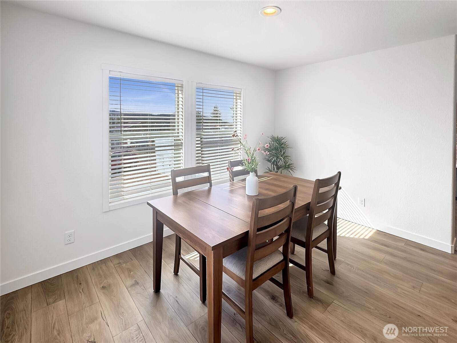 490 Highline Loop , Cle Elum, WA 98922