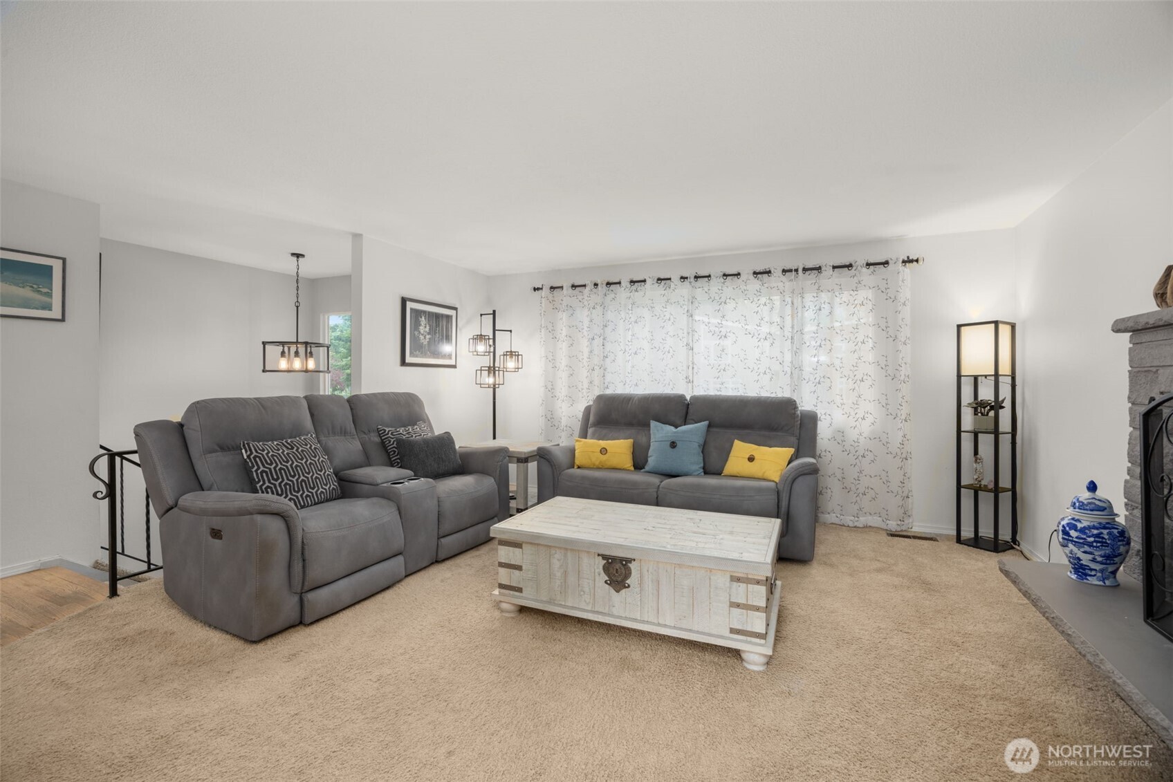 7627 NE 202nd Place , Kenmore, WA 98028