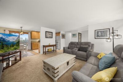 7627 NE 202nd Place , Kenmore, WA 98028 - Photo 12