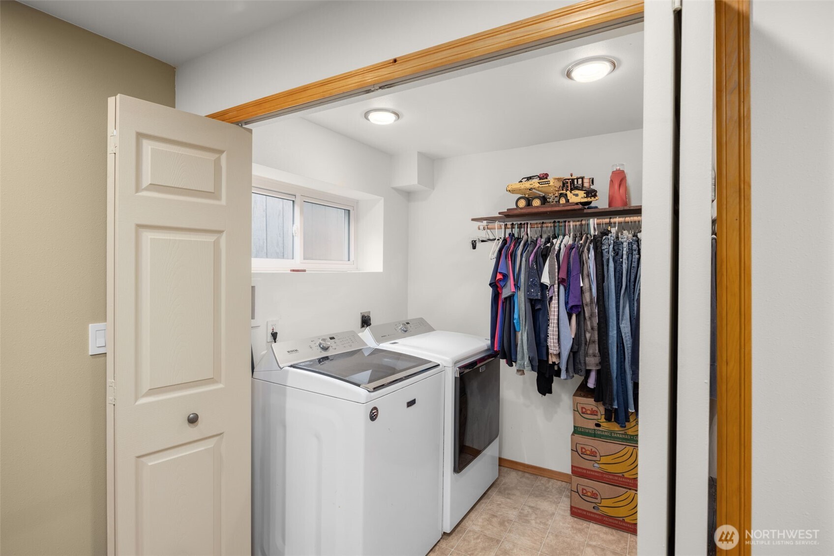 7627 NE 202nd Place , Kenmore, WA 98028