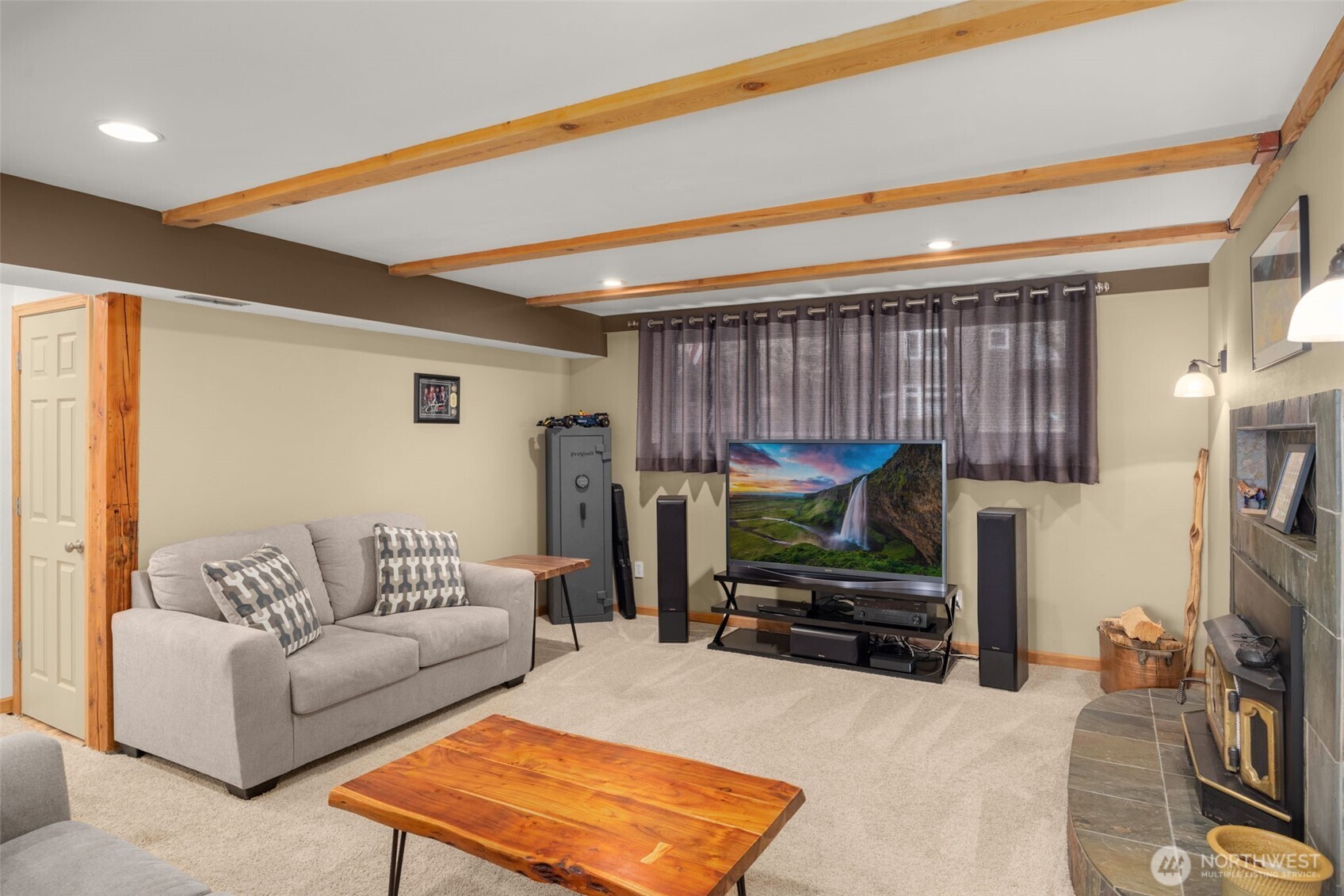 7627 NE 202nd Place , Kenmore, WA 98028