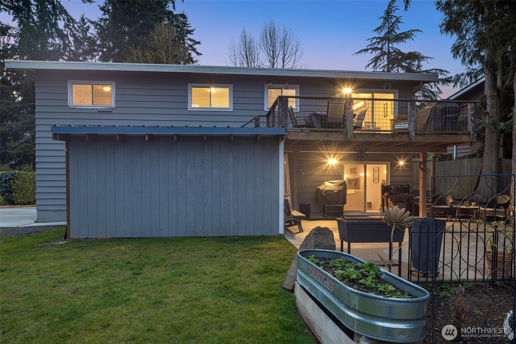 7627 NE 202nd Place , Kenmore, WA 98028