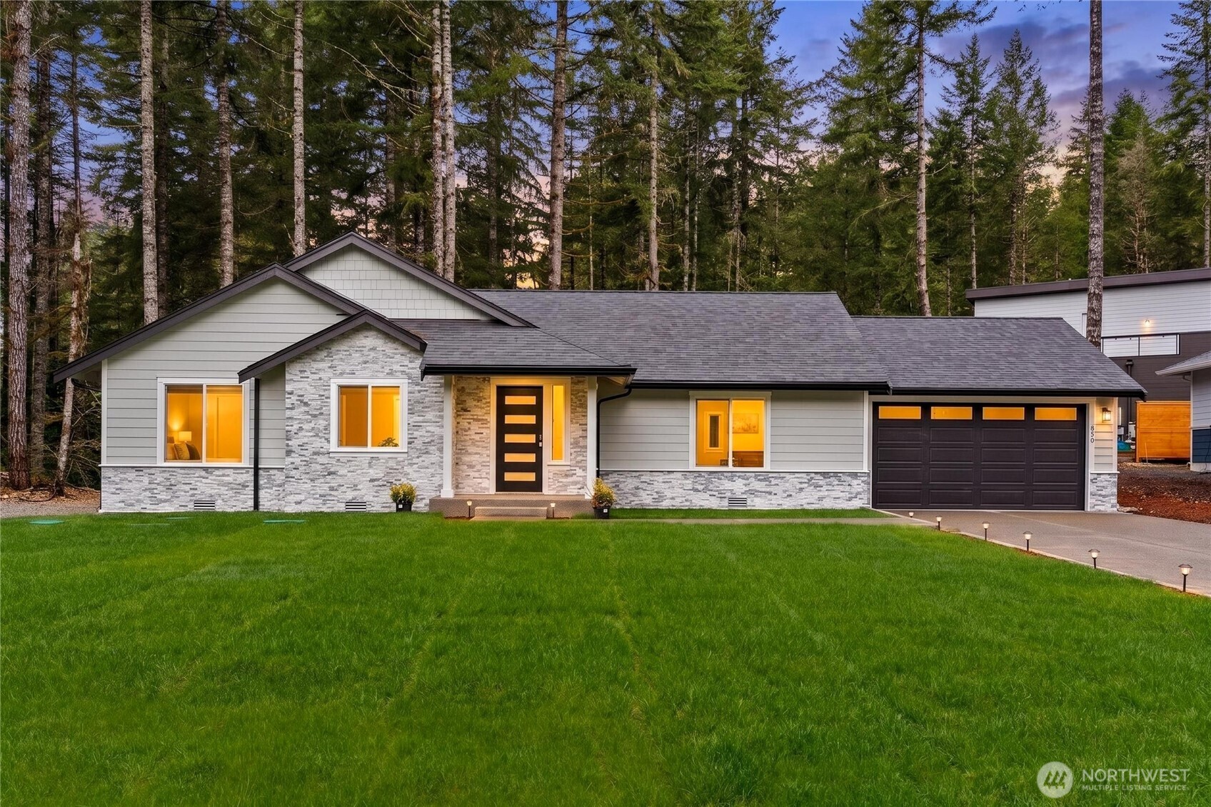 850 E Vine Maple Lane , Union, WA 98592