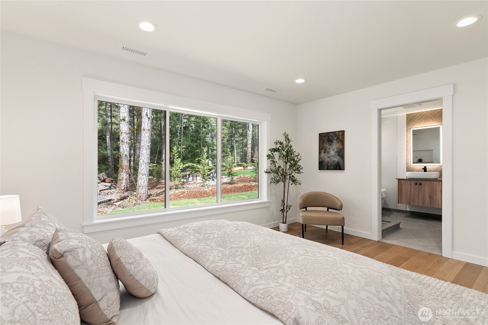 850 E Vine Maple Lane , Union, WA 98592