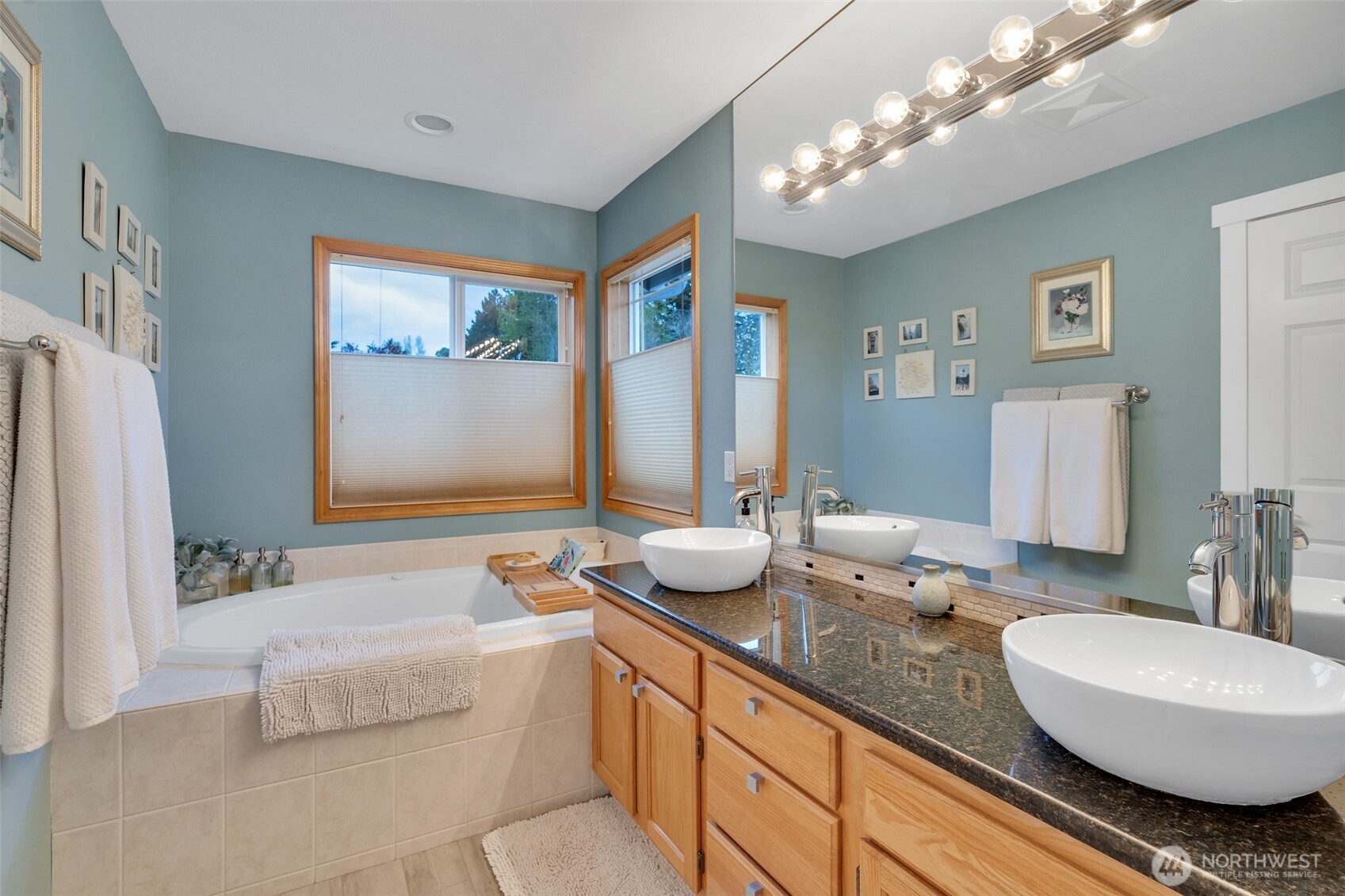 3005 45th Street NE, Tacoma, WA 98422