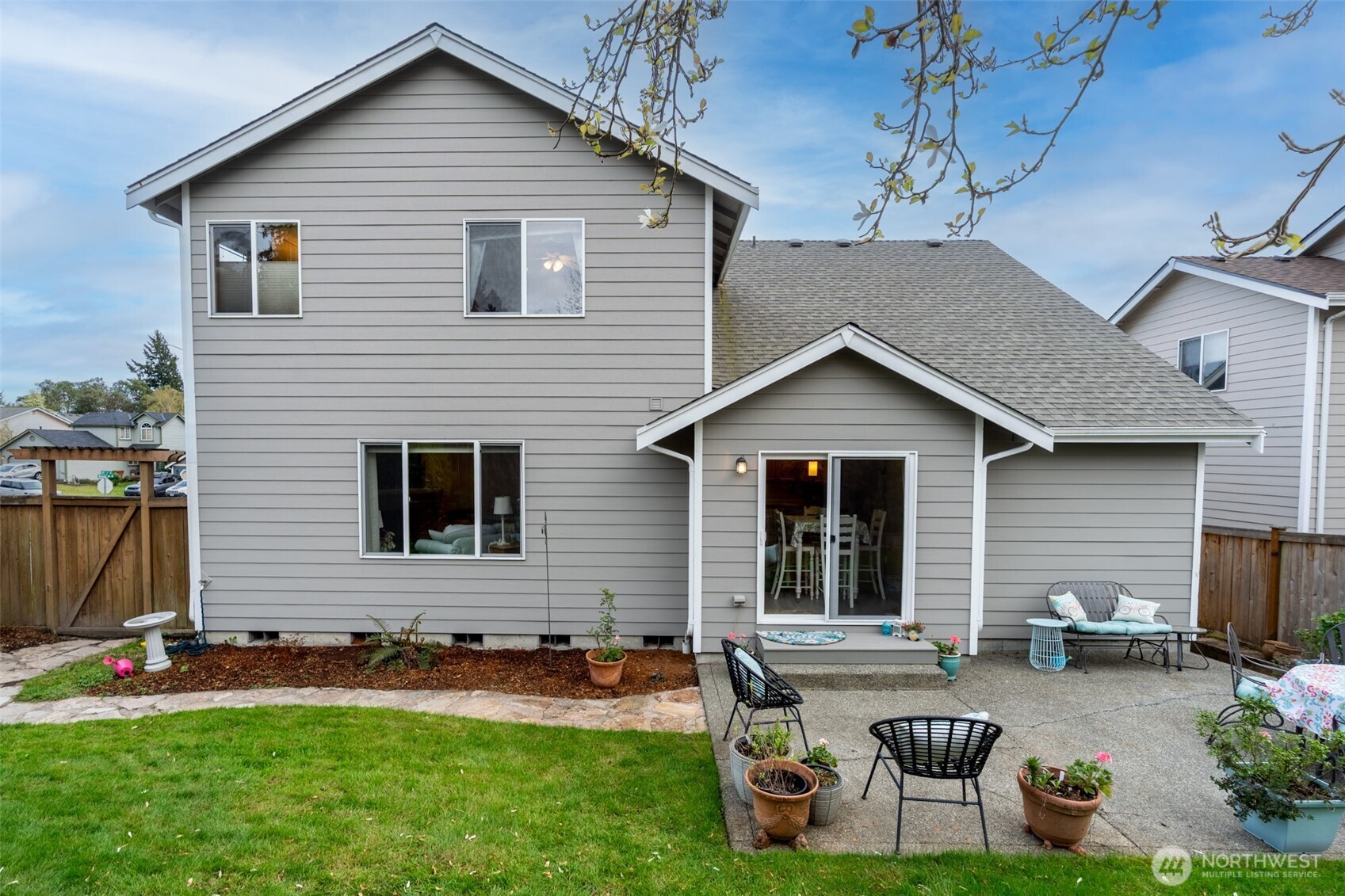3005 45th Street NE, Tacoma, WA 98422