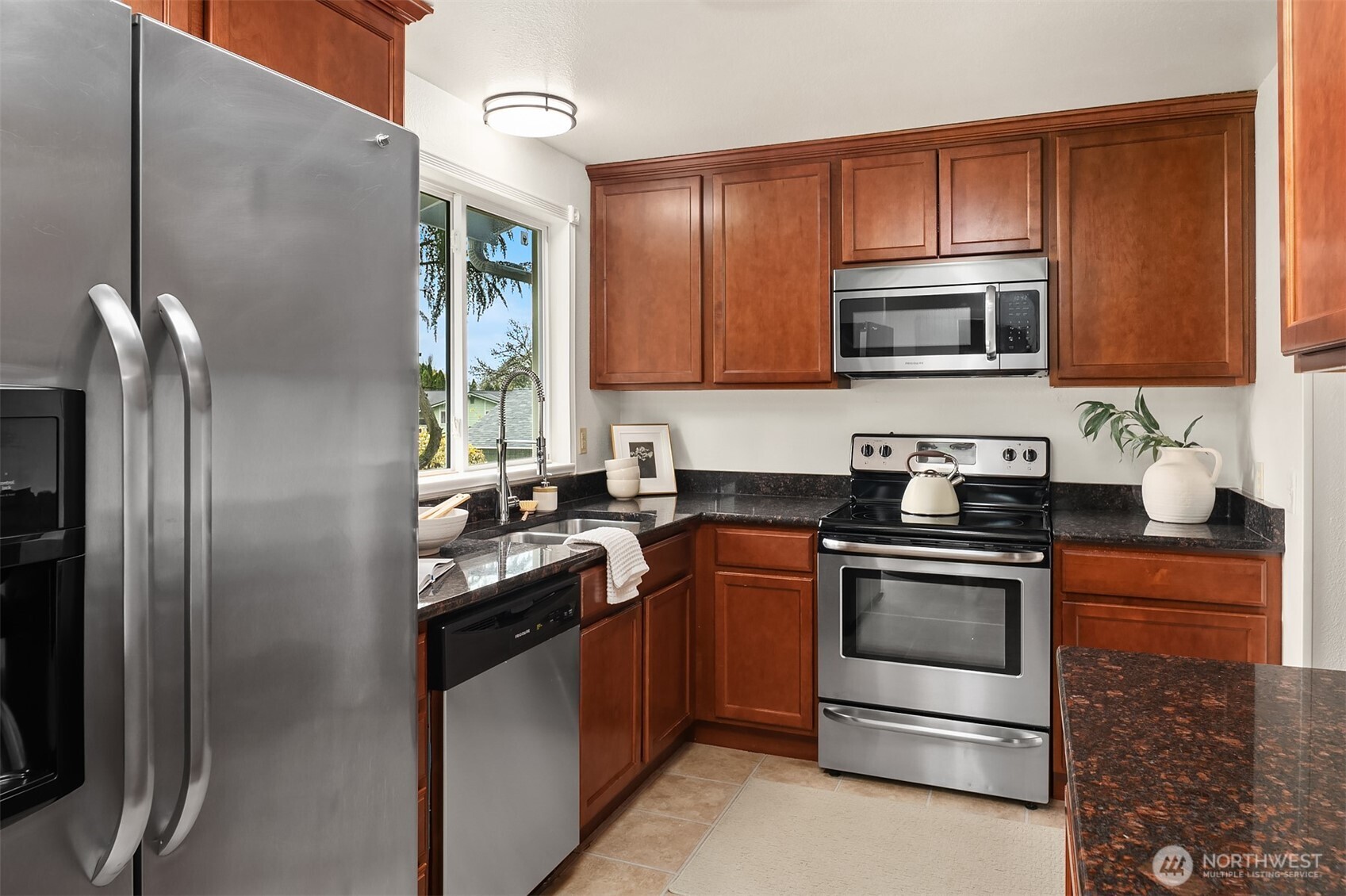 17615 Brook Boulevard , Bothell, WA 98012