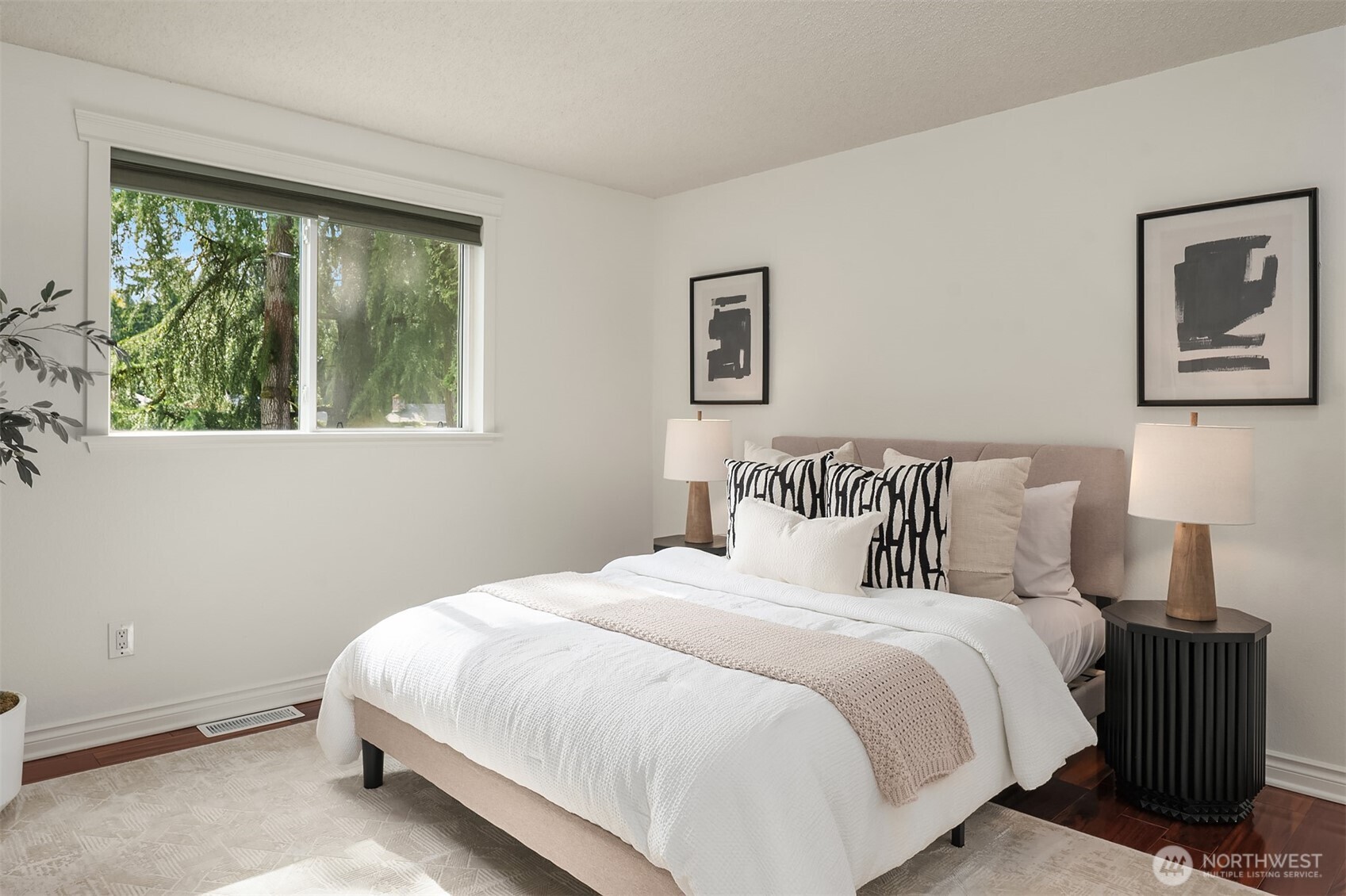 17615 Brook Boulevard , Bothell, WA 98012