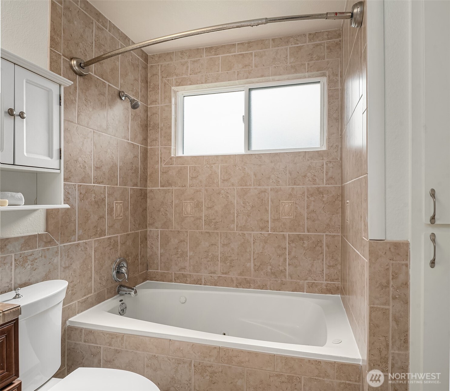17615 Brook Boulevard , Bothell, WA 98012
