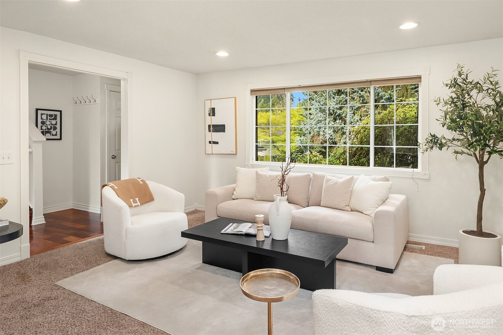 17615 Brook Boulevard , Bothell, WA 98012