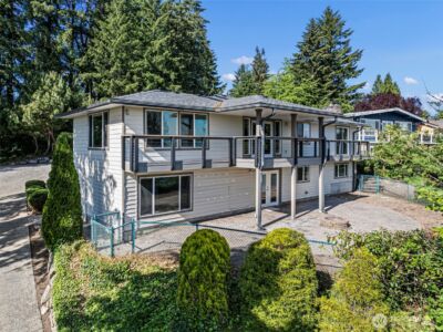 10203 45th Street E, Edgewood, WA 98372 - Photo 3
