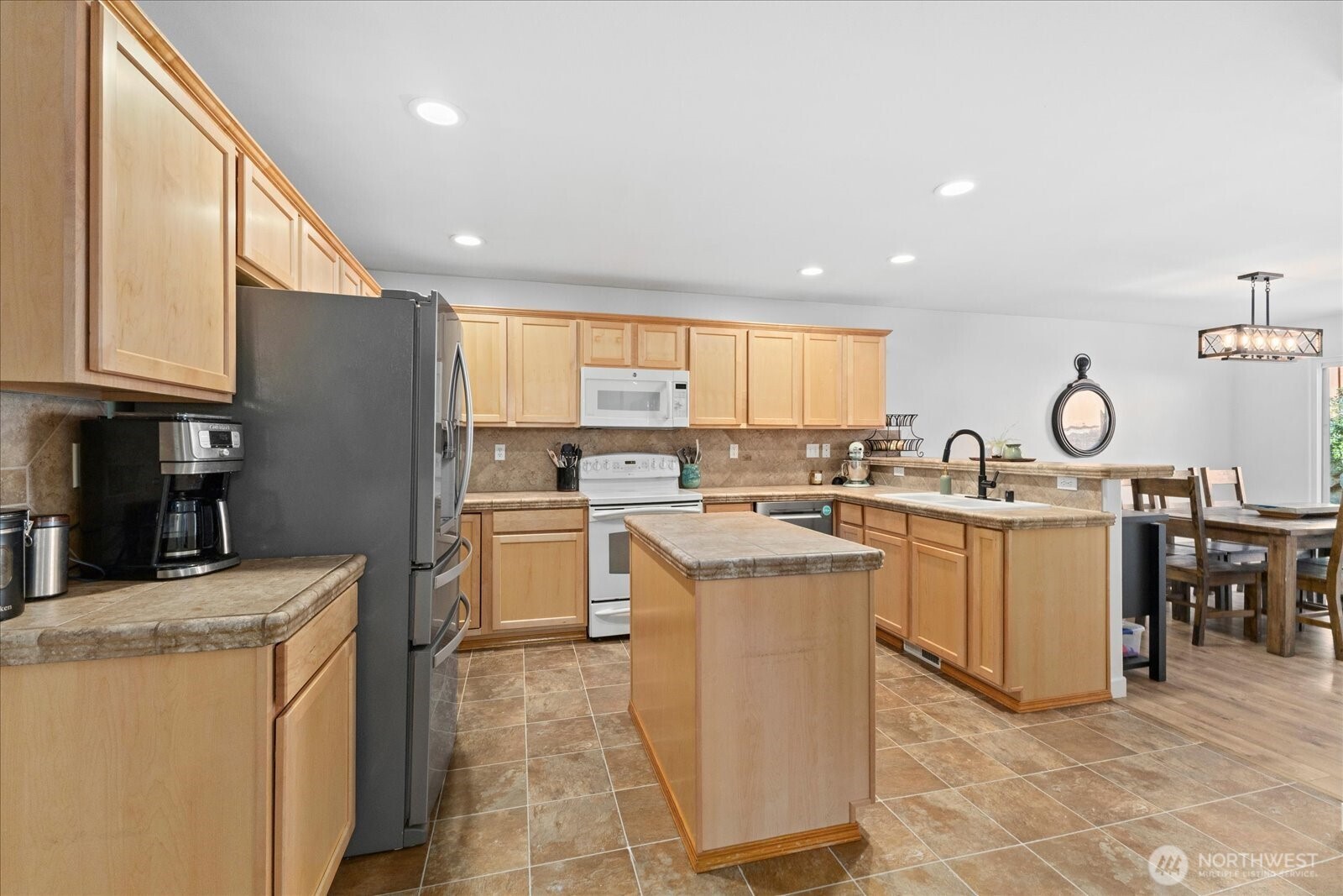 27708 Ridge Way , Stanwood, WA 98292