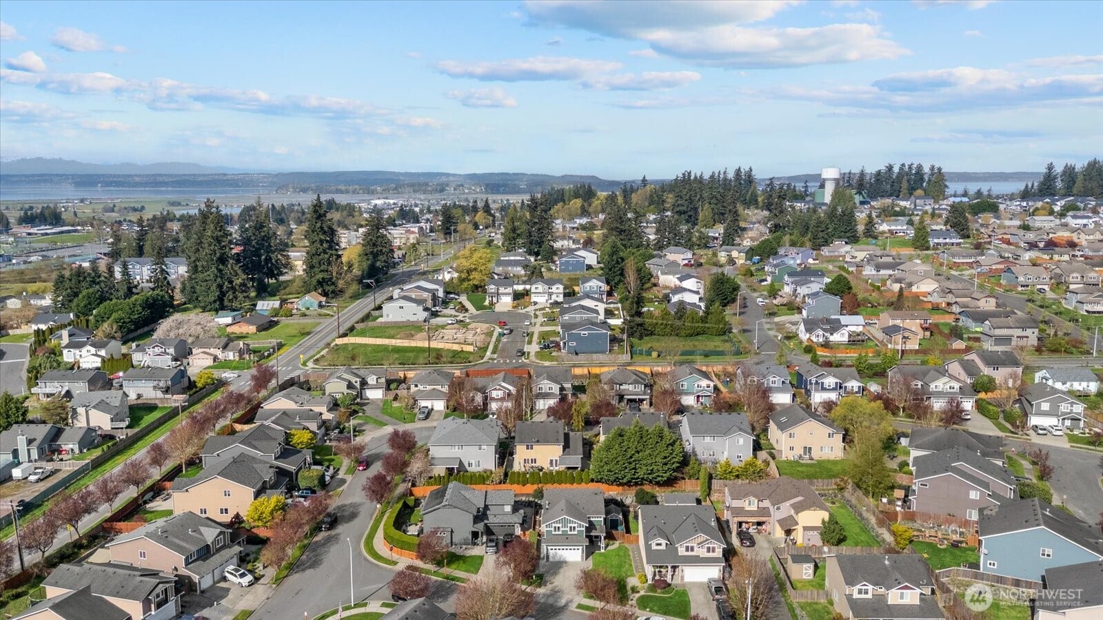 27708 Ridge Way , Stanwood, WA 98292