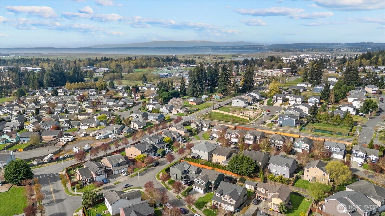 27708 Ridge Way , Stanwood, WA 98292
