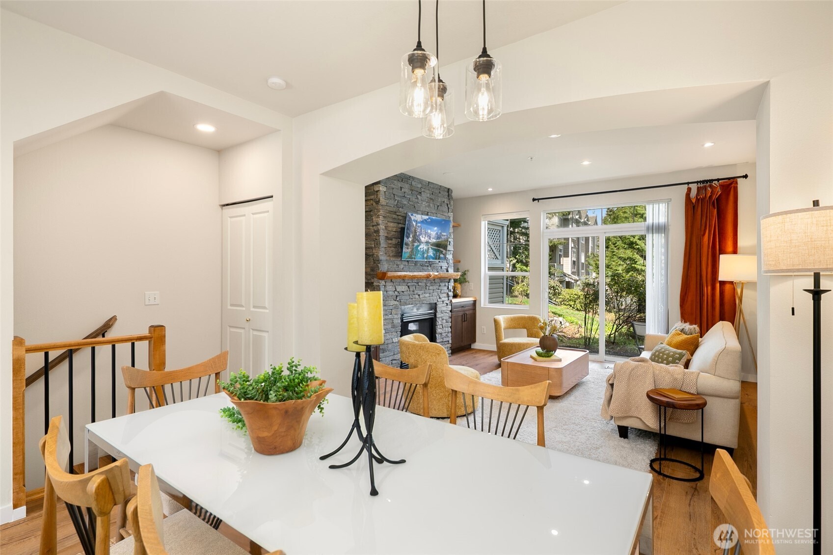 5390 237th Terrace SE #30-2, Issaquah, WA 98029