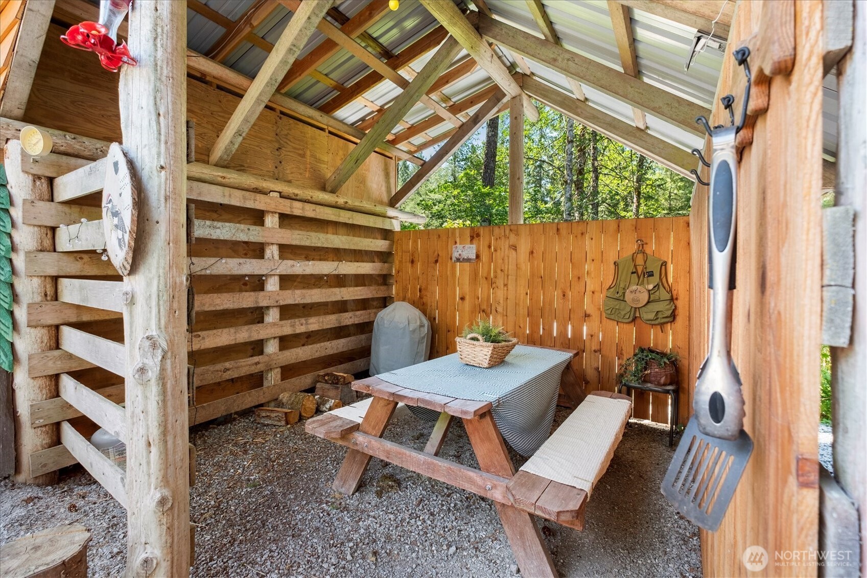 321 Paradise Drive , Ashford, WA 98304