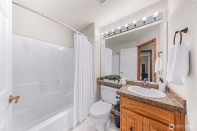 4221 Montgomery Place , Mount Vernon, WA 98274-8702 - Photo 13