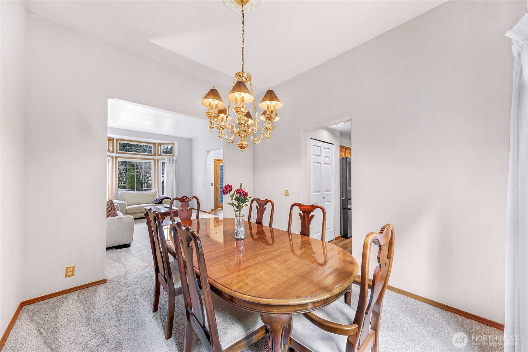 4221 Montgomery Place , Mount Vernon, WA 98274-8702