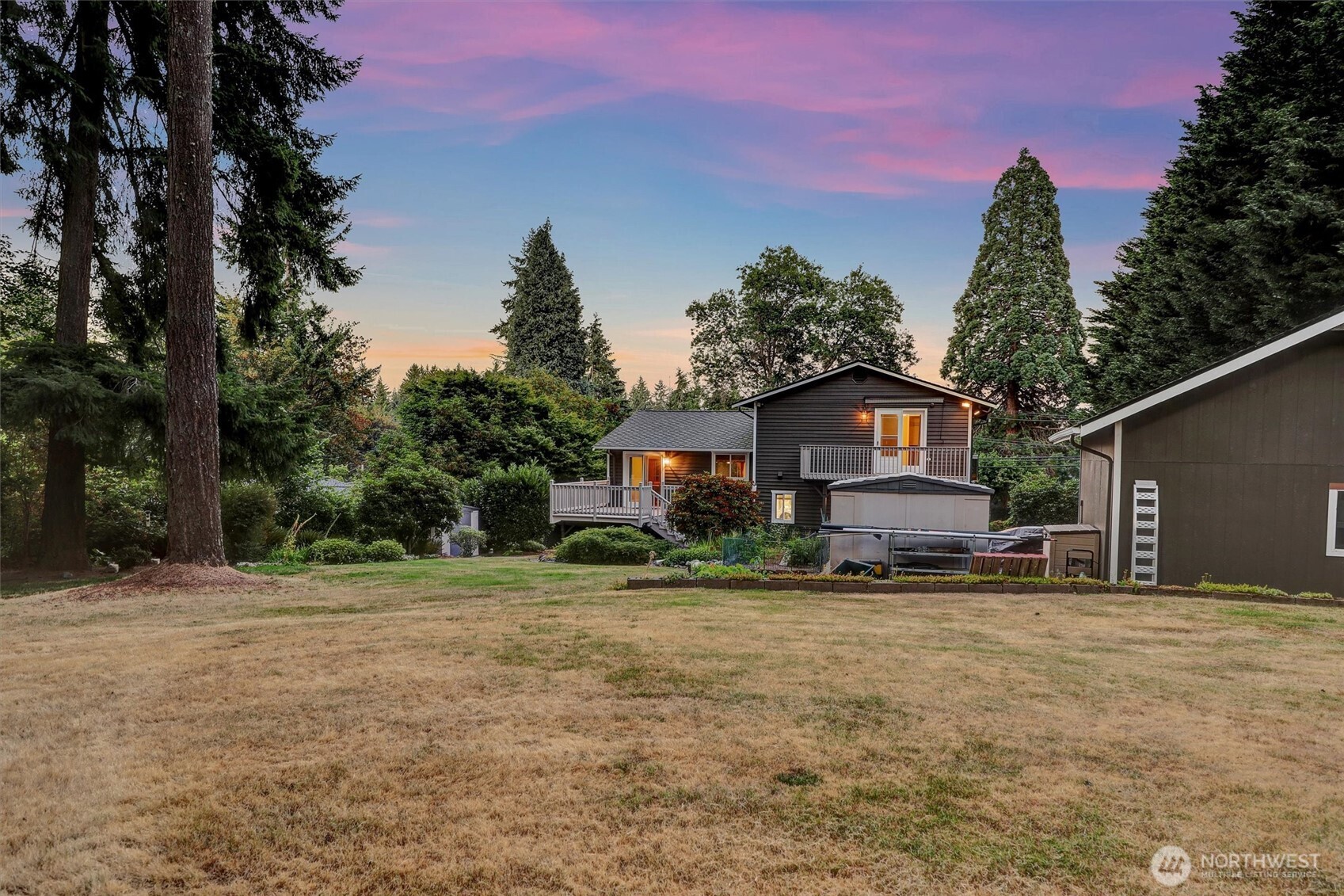18803 156th Avenue NE, Woodinville, WA 98072