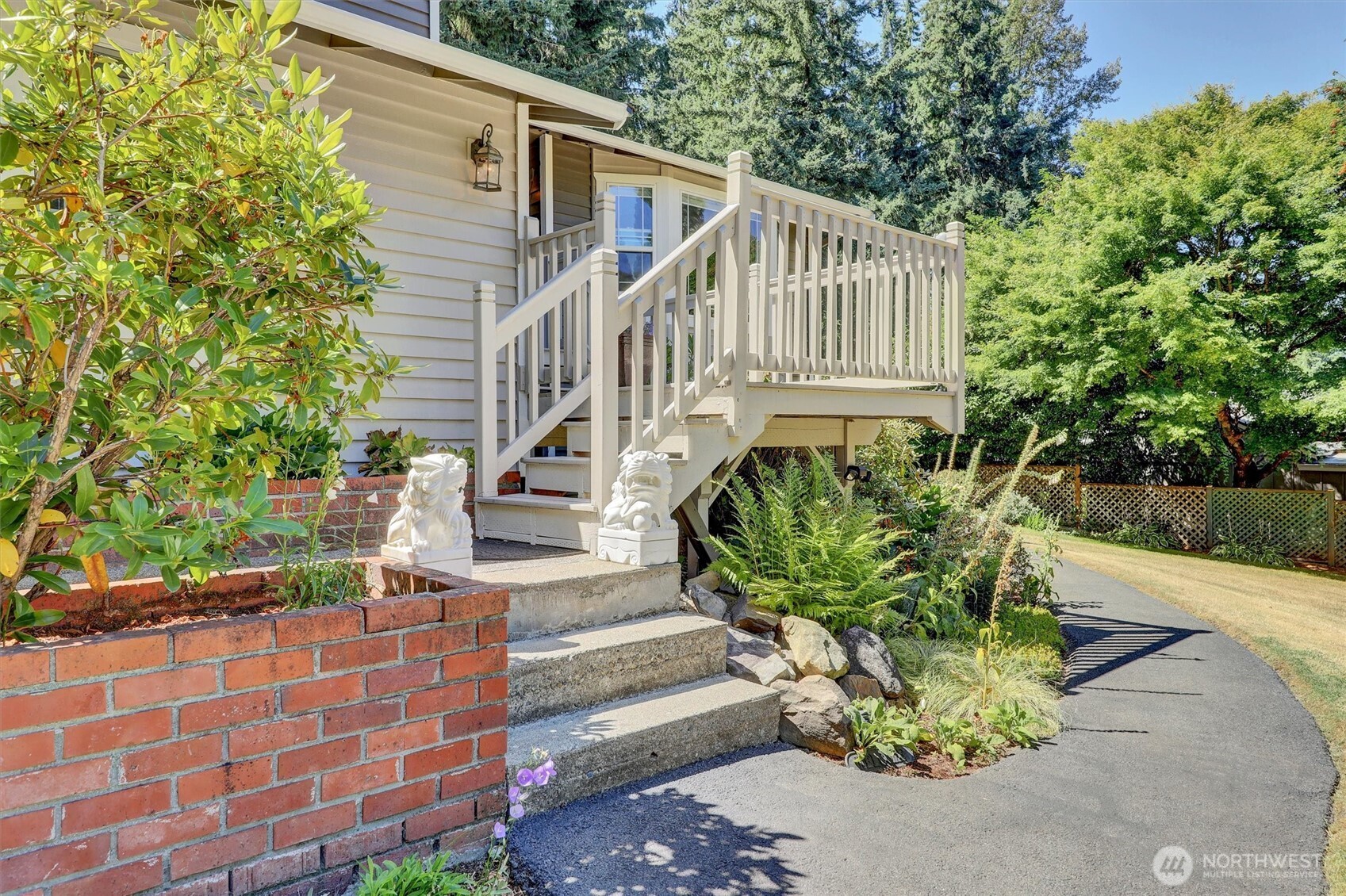 18803 156th Avenue NE, Woodinville, WA 98072