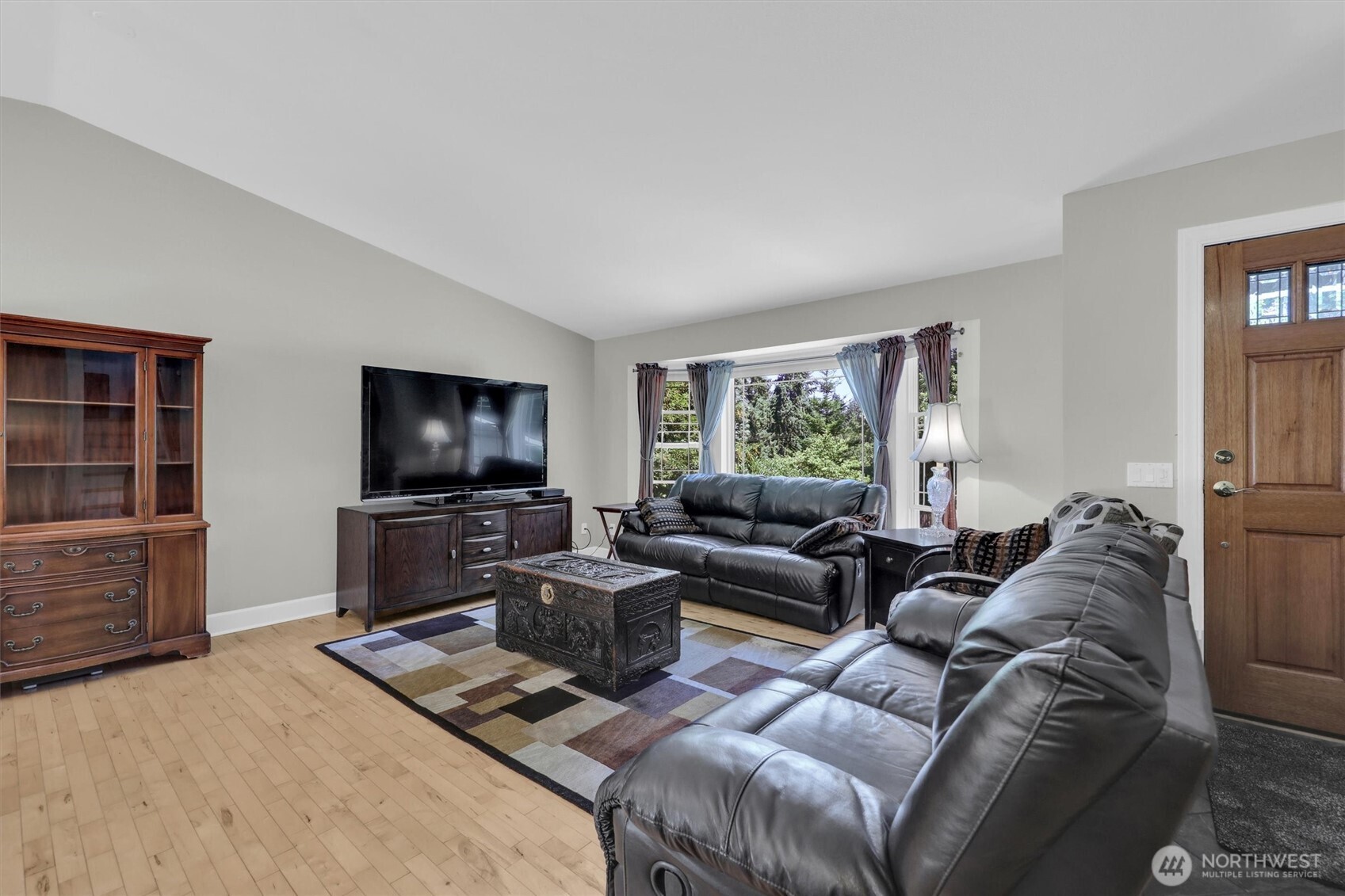 18803 156th Avenue NE, Woodinville, WA 98072