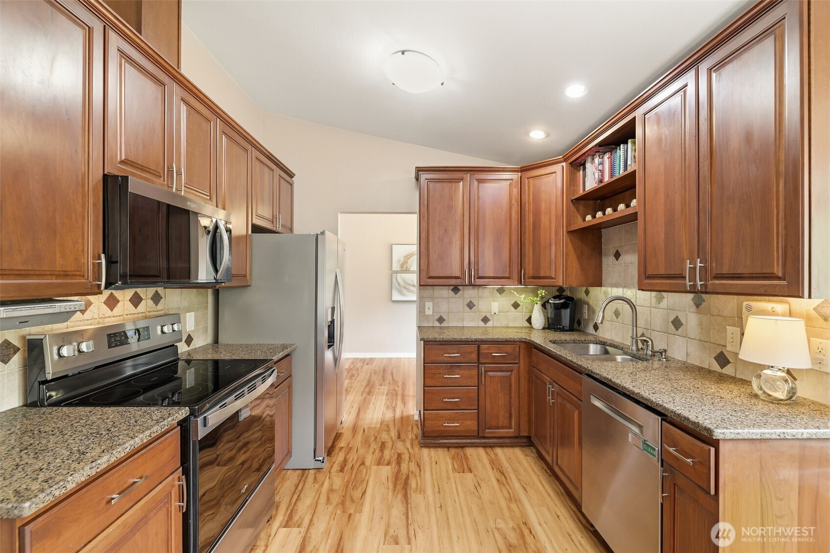 4920 S 315th Place , Auburn, WA 98001