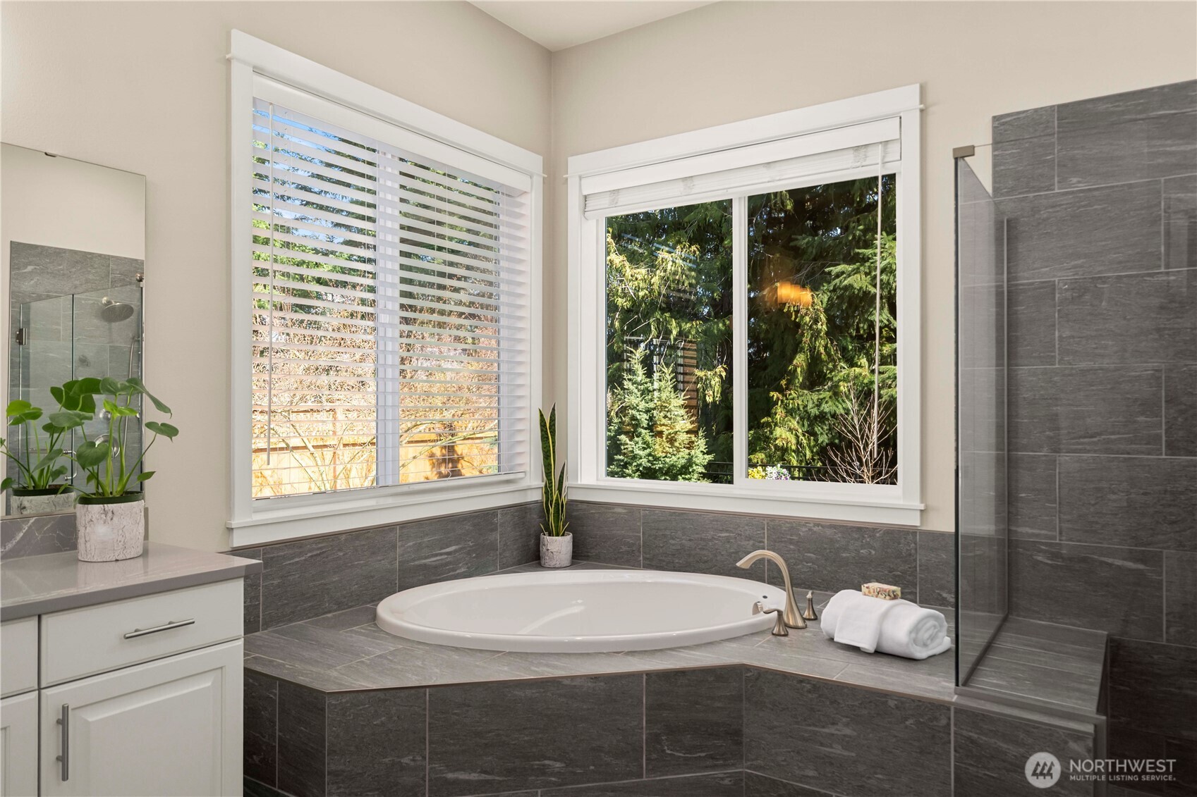 14907 183rd Avenue E, Bonney Lake, WA 98391-9639