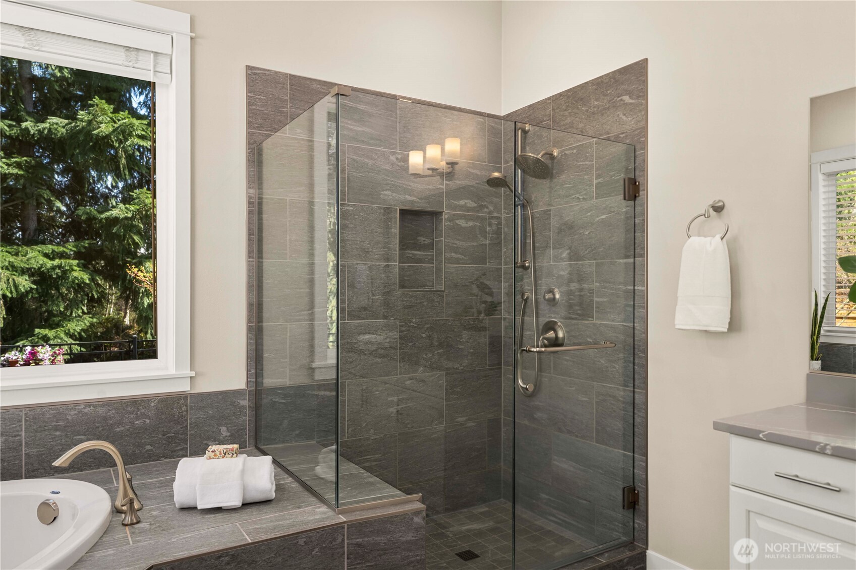 14907 183rd Avenue E, Bonney Lake, WA 98391-9639
