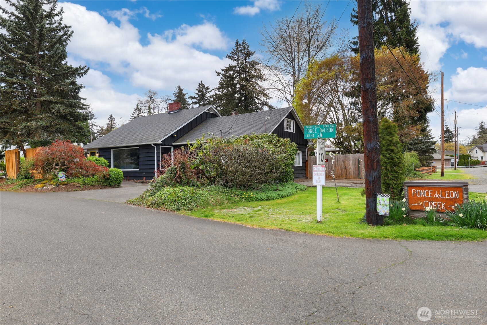 18 Ponce de Leon Crk SW, Lakewood, WA 98499