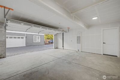 19505 Damson Road #B2, Lynnwood, WA 98036 - Photo 11