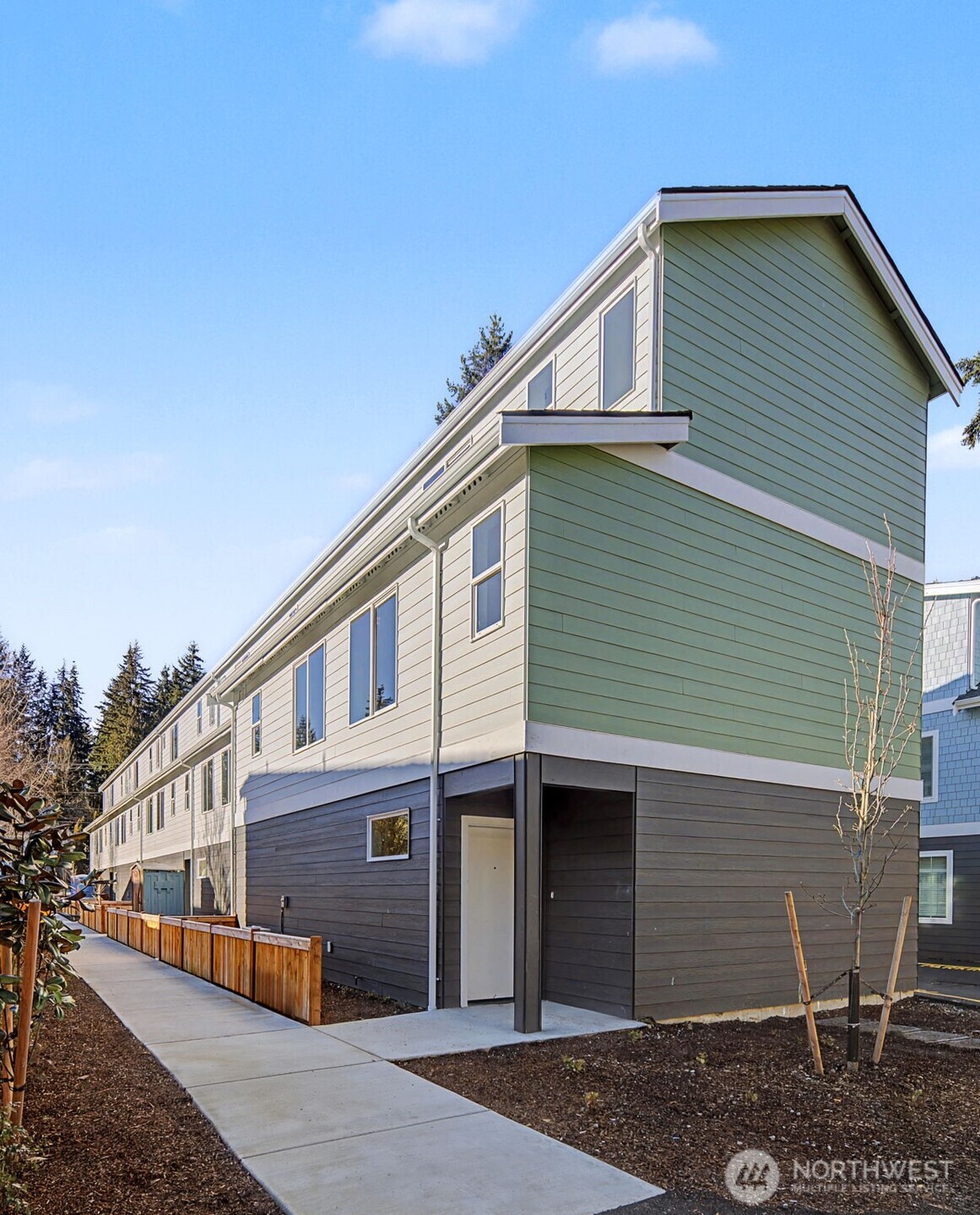 19505 Damson Road #B2, Lynnwood, WA 98036