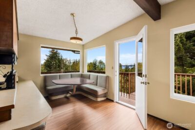 7413 Soundview Drive , Edmonds, WA 98026 - Photo 17