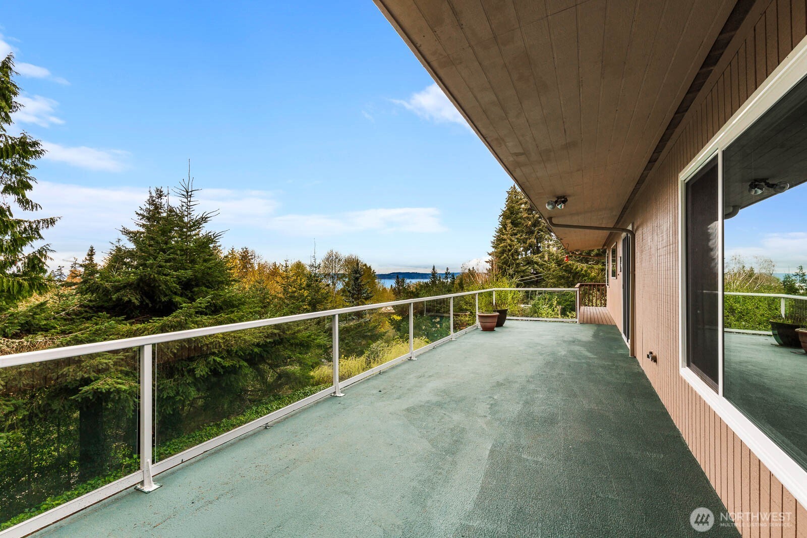 7413 Soundview Drive , Edmonds, WA 98026